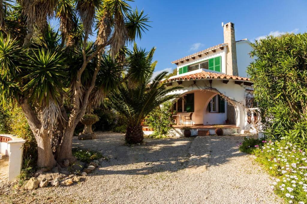 Villa Cecylia Es Canutells Exteriér fotografie
