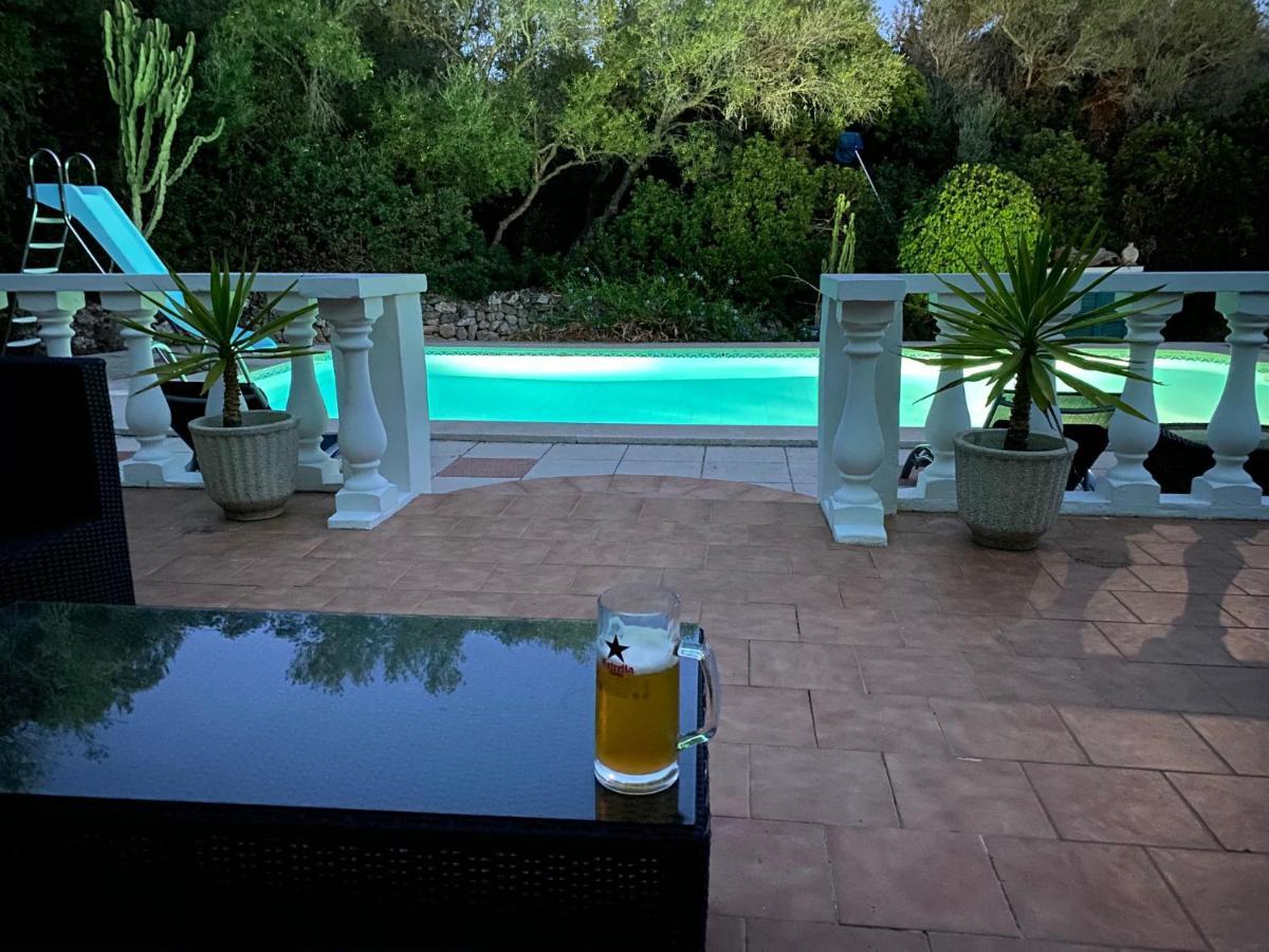 Villa Cecylia Es Canutells Exteriér fotografie