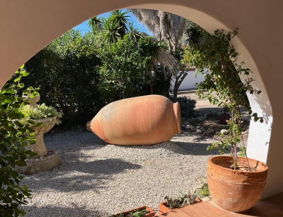 Villa Cecylia Es Canutells Exteriér fotografie